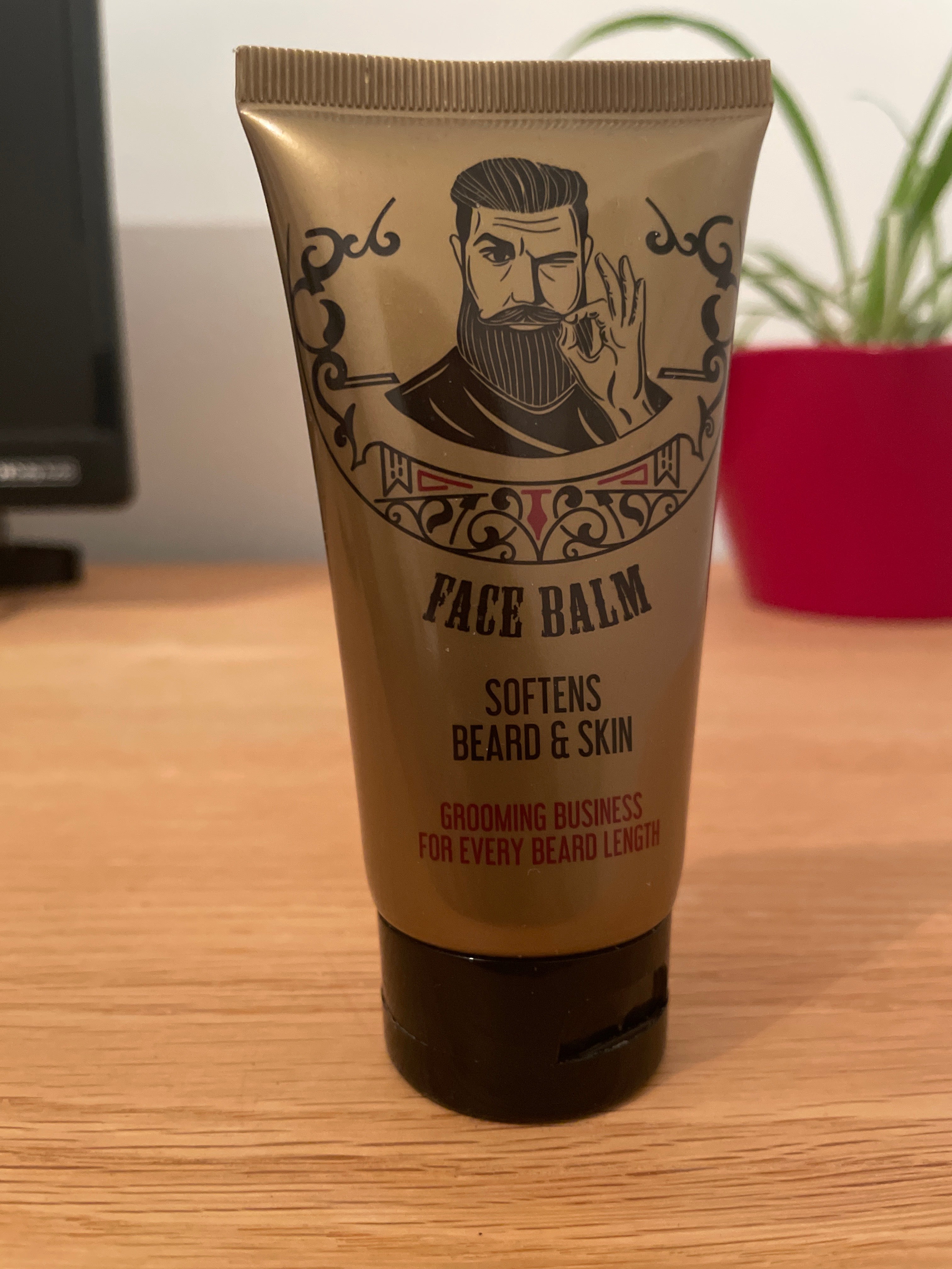 Gommage pour peau et barbe